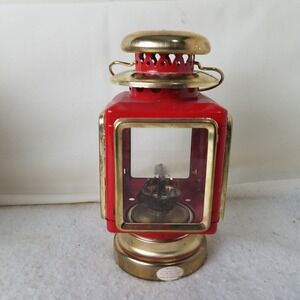 Kerosene Oil‎ Lamp Lantern Vntg Hong Kong Mini Red Gold Decoration Decor